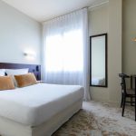 Chambre double standard lit du Moka hôtel de Lorient